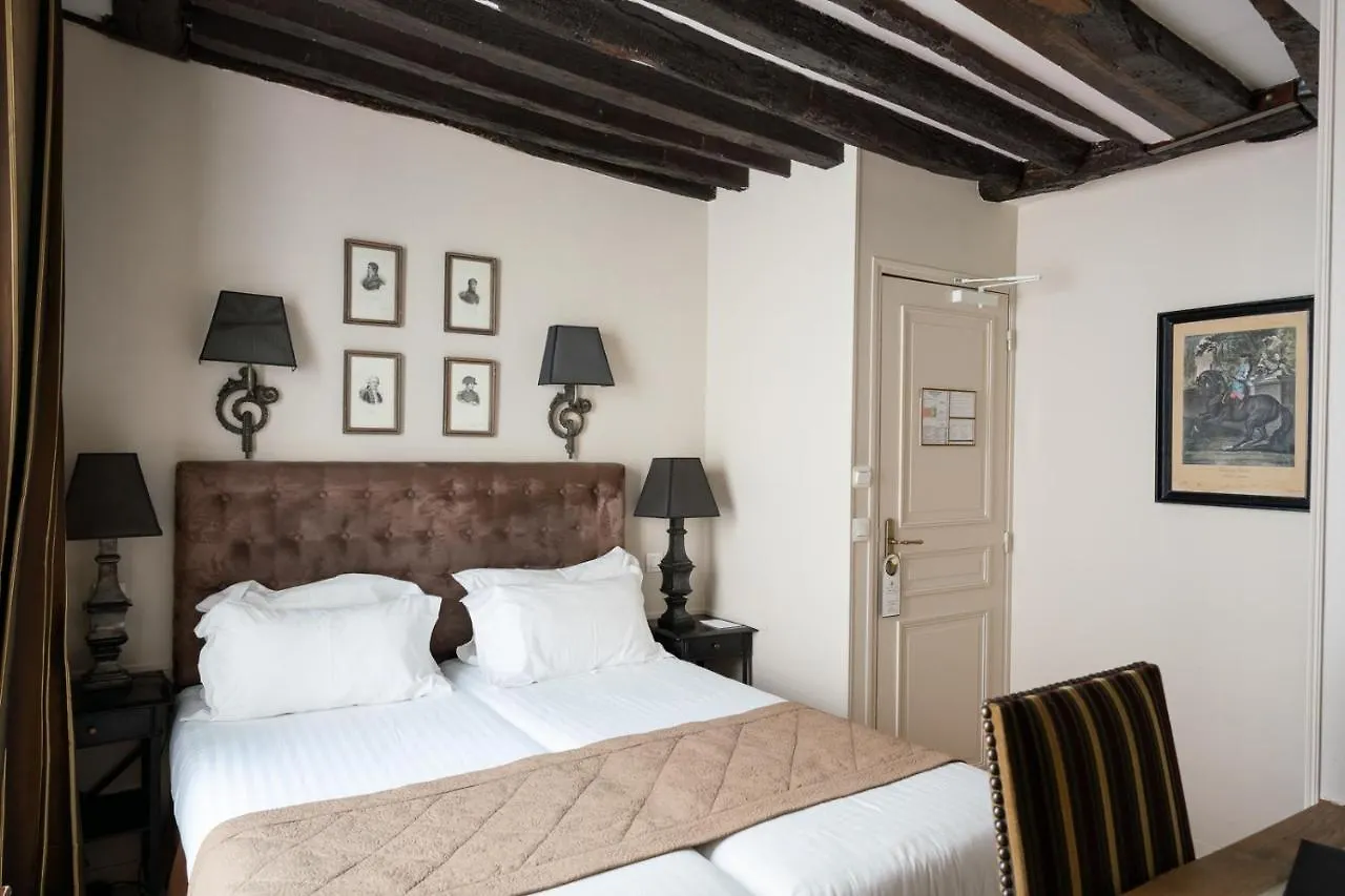 ***  Hotel Saint-Louis Marais Paris France