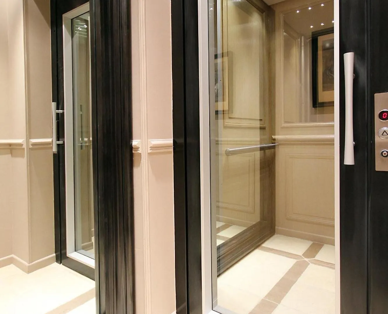 Hotel Saint-Louis Marais Paris 3*,