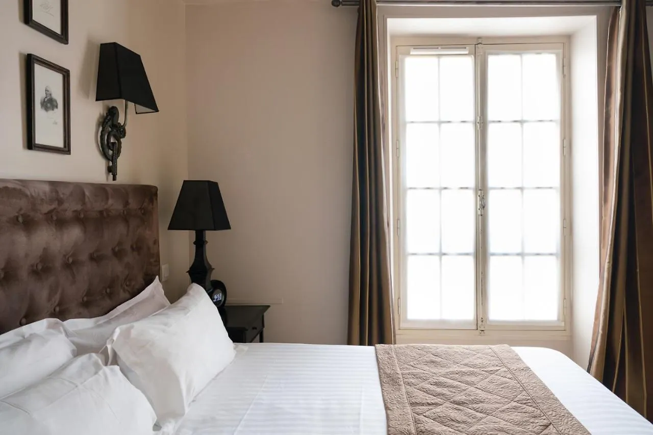 Hotel Saint-Louis Marais Paris 3*,  Fransa